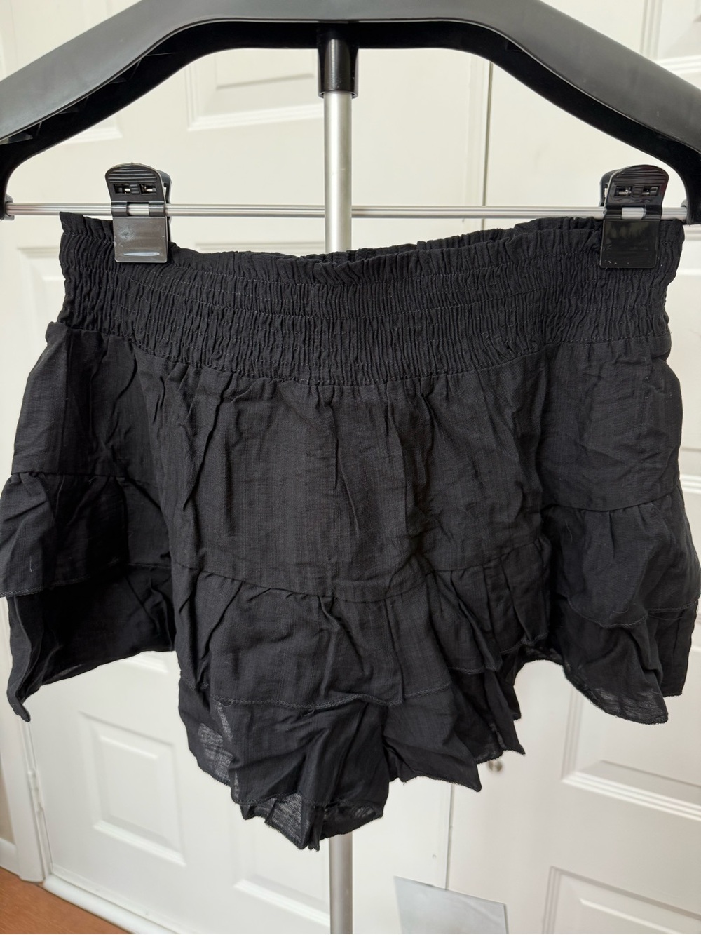 SHEIN Black Tiered Ruffle Smocked Waist Shorts